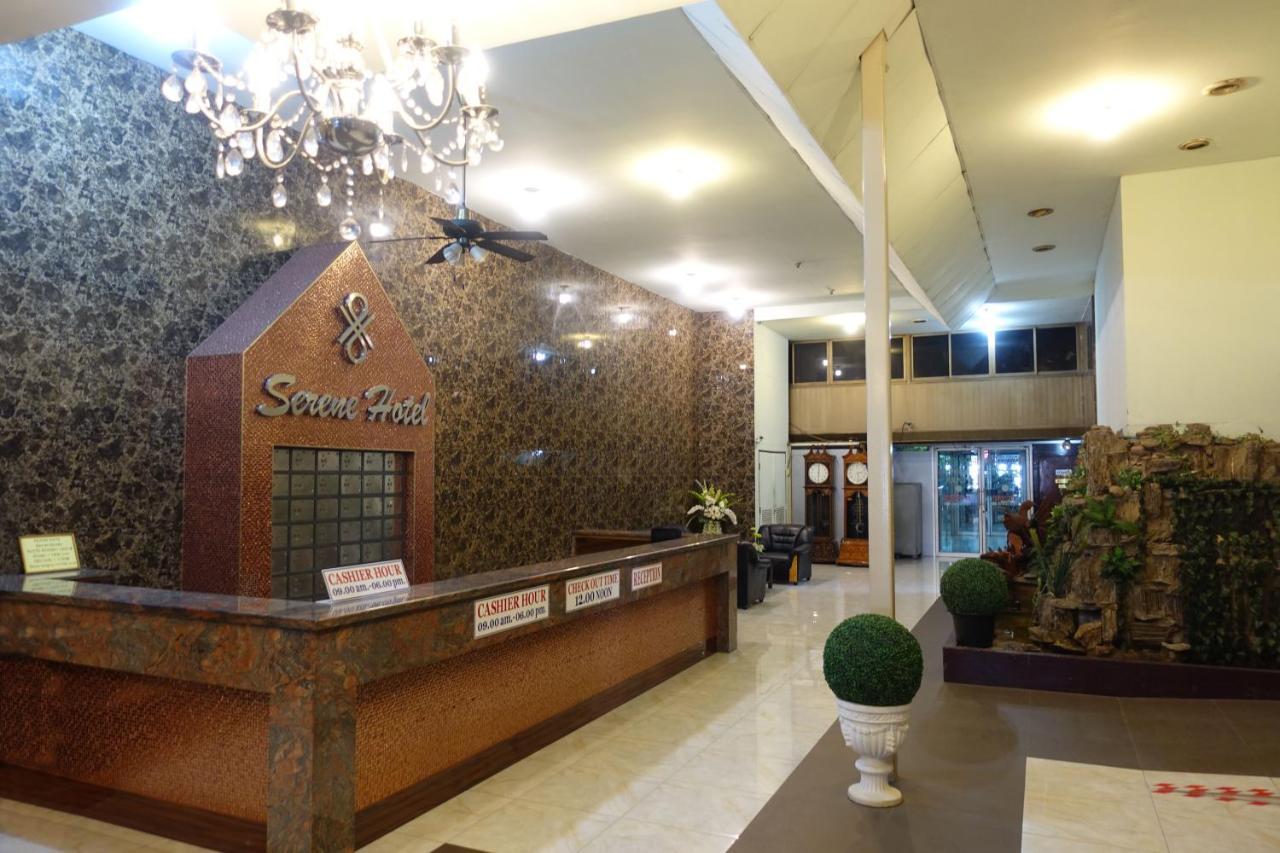 Serene Hotel Pattaya Buitenkant foto